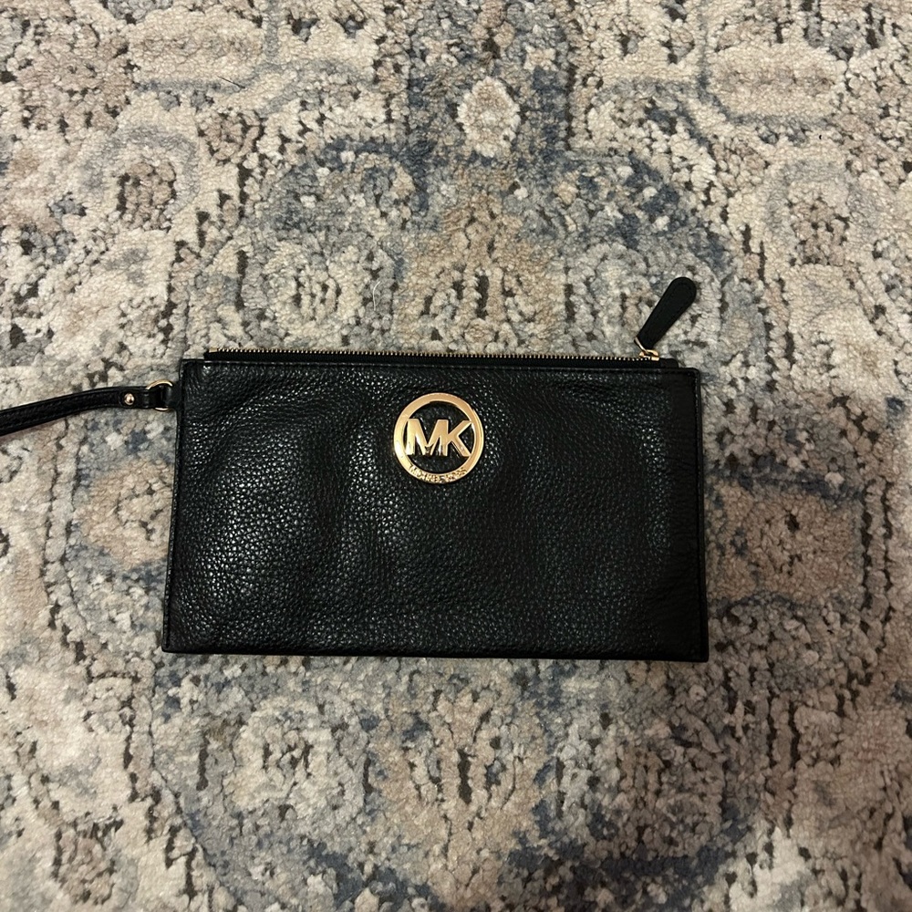 MICHAEL KORS BLACK WRISTLET